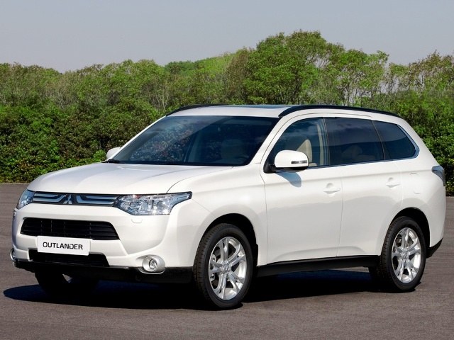 Mitsubishi Outlander: Eigenschaften und Vorteile