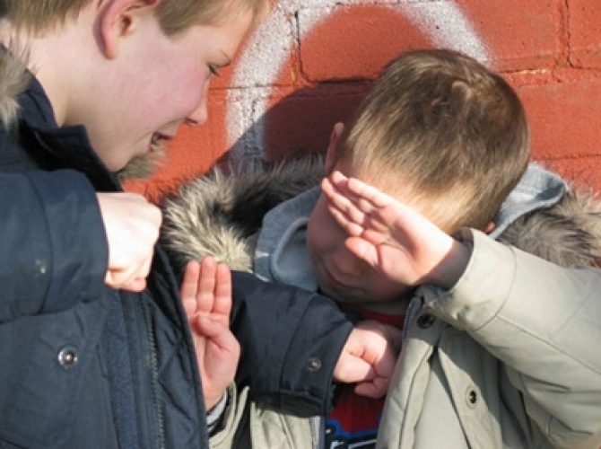 Woher weißt du, ob ein Kind in der Schule verletzt ist?