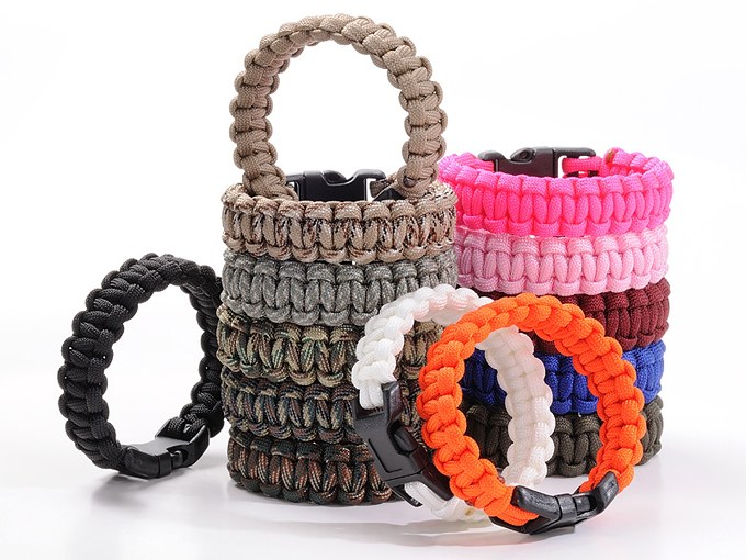 Was ist ein Paracord-Armband und wofür ist es?