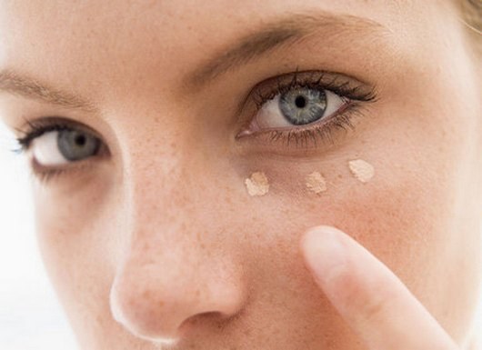 Tipp 1: Wie wählt man einen Concealer