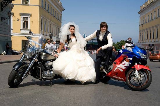 Tipp 1: Die Besucher bei der Hochzeit überraschen