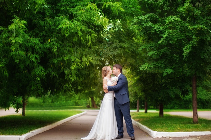 Hochzeit im Juni - Reichtum und Glück